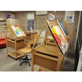Academie Cultura Saran chevalets inclinés atelier peinture